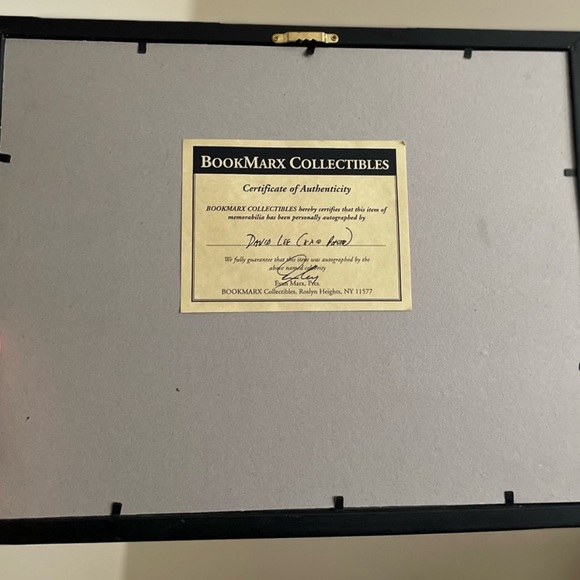 Authentic Autographed David Lee NY Knicks NBA 8x10 - Picture 2 of 3